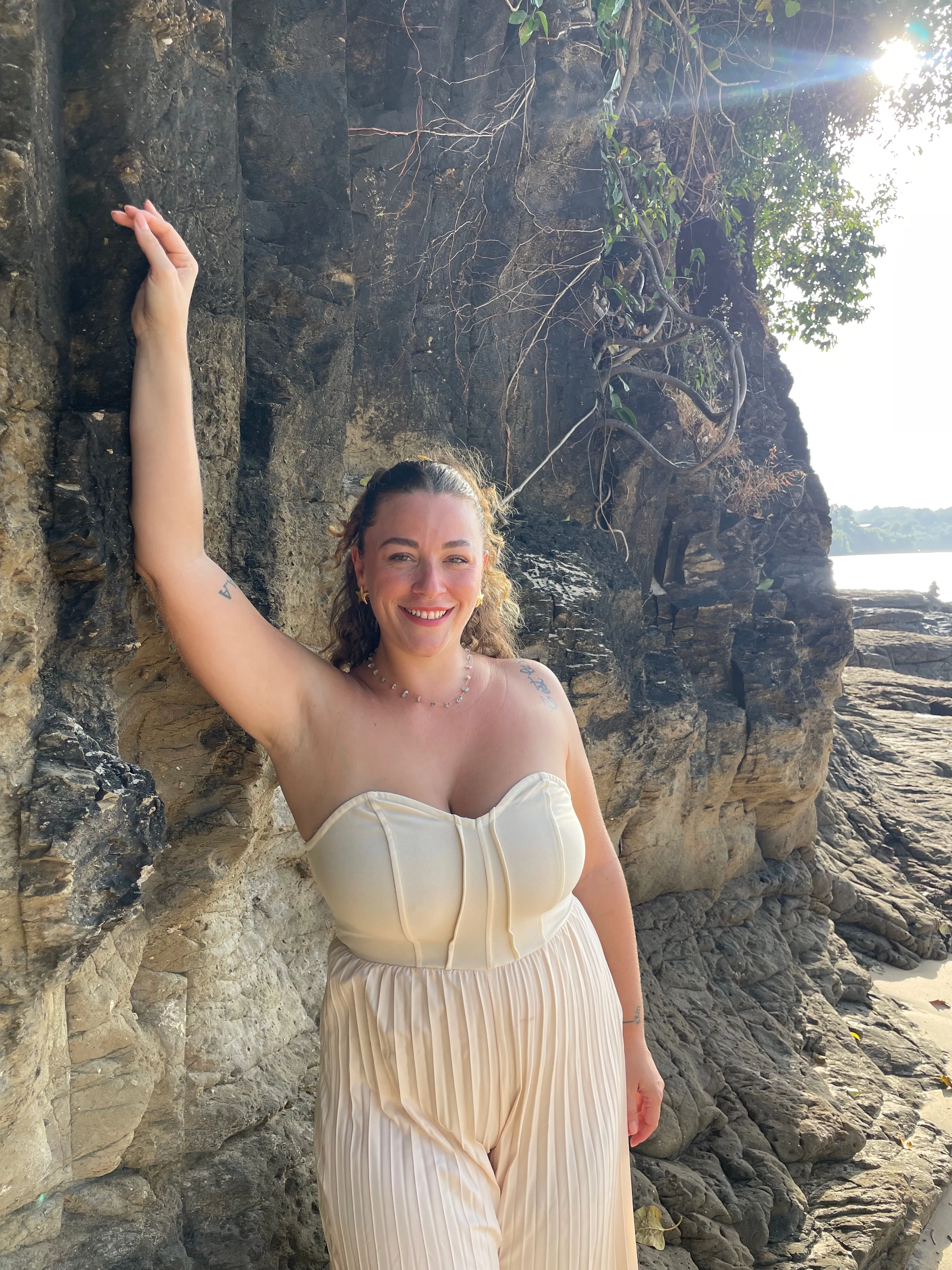 Chiara Regazzoni, tarologue professionnelle et kinésiologue, fondatrice de l'École du Tarot Conscient.